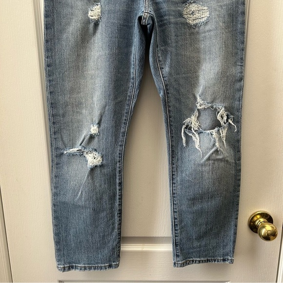 Levi’s 501 Women’s Premium Cropped Jeans Straight Leg Distressed Blue Size 26 - Picture 6 of 16